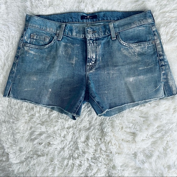 7 FOR ALL MANKIND METALÍC PAINTED SHORT - Picture 2 of 9